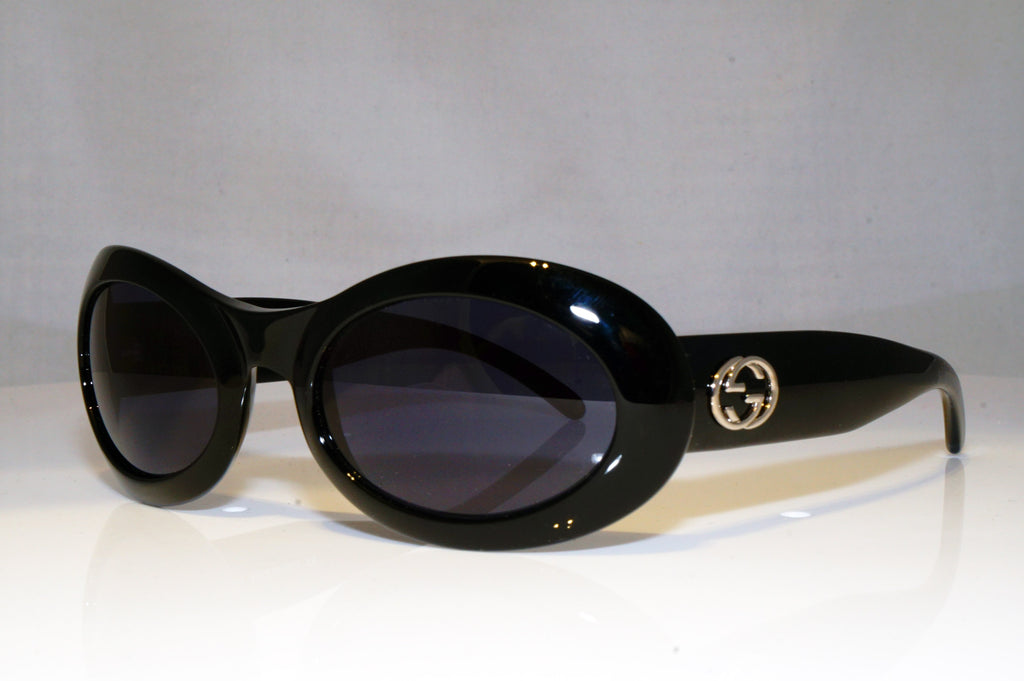 GUCCI Womens Vintage Designer Sunglasses Black Oval GG 2400 Mar-02 17124