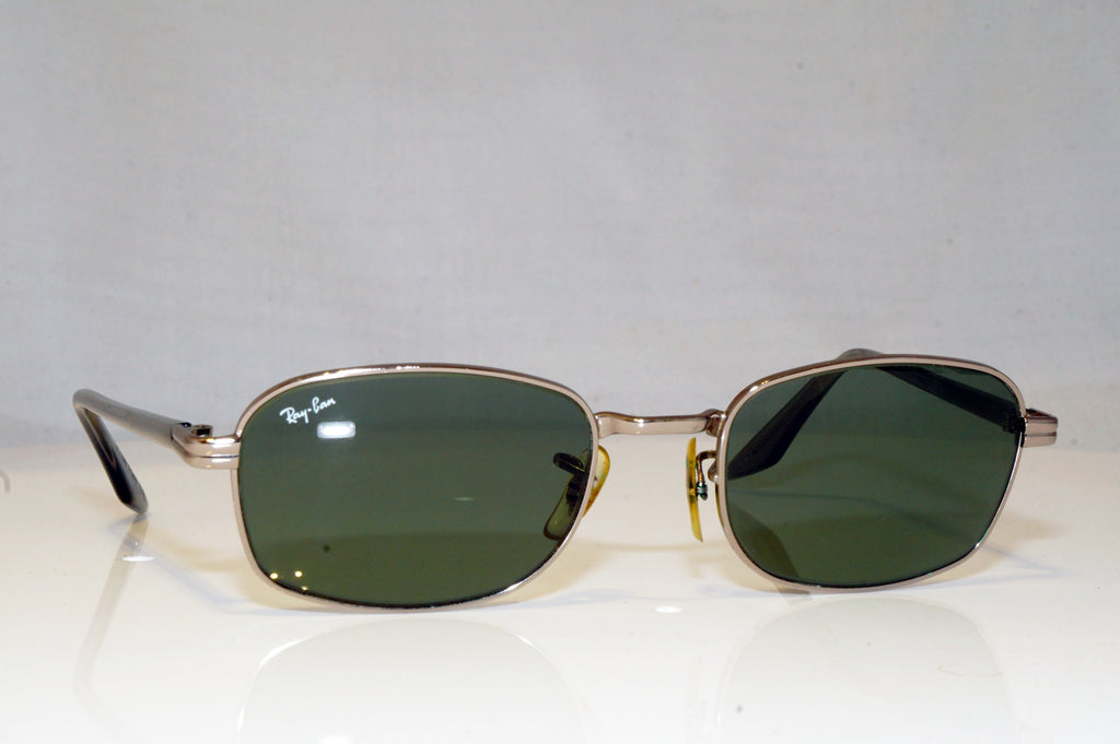 RAY-BAN Mens Vintage 1990 Designer Sunglasses Silver Rectangle W2643 SLV 17599