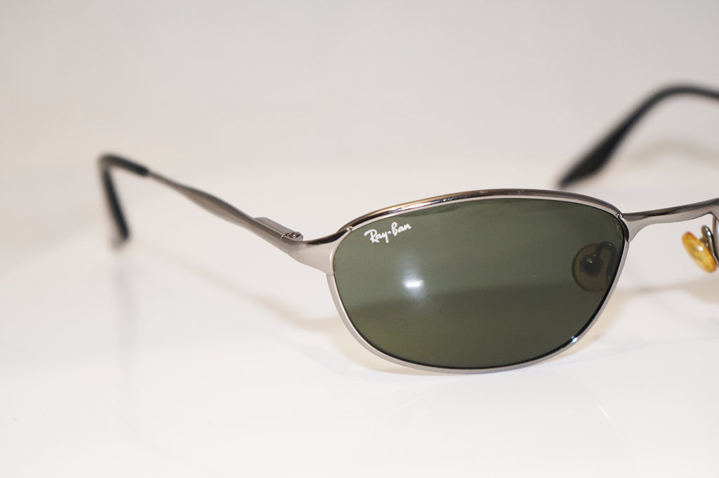 RAY-BAN Vintage Mens Designer Sunglasses Silver Oval W2902 PRAW 16219